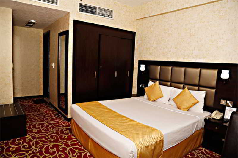 Rafee Hotel Dubai Bagian luar foto