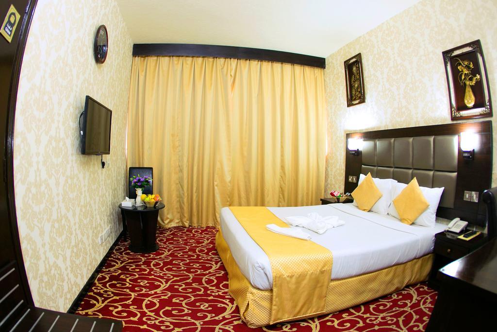 Rafee Hotel Dubai Bagian luar foto